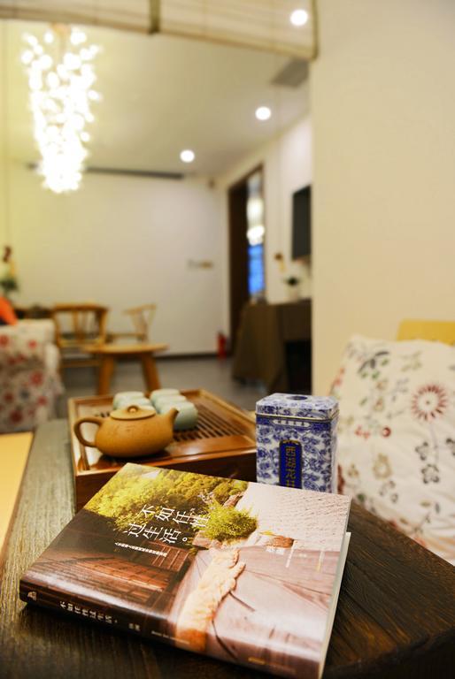 Hangzhou Puyu Travelling With Hotel Εξωτερικό φωτογραφία